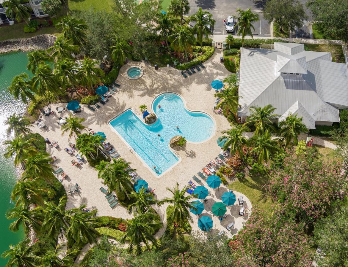 Lely Greenlinks Floor - On Golf Course, Minutes From Beaches, Downtown! * North Naples